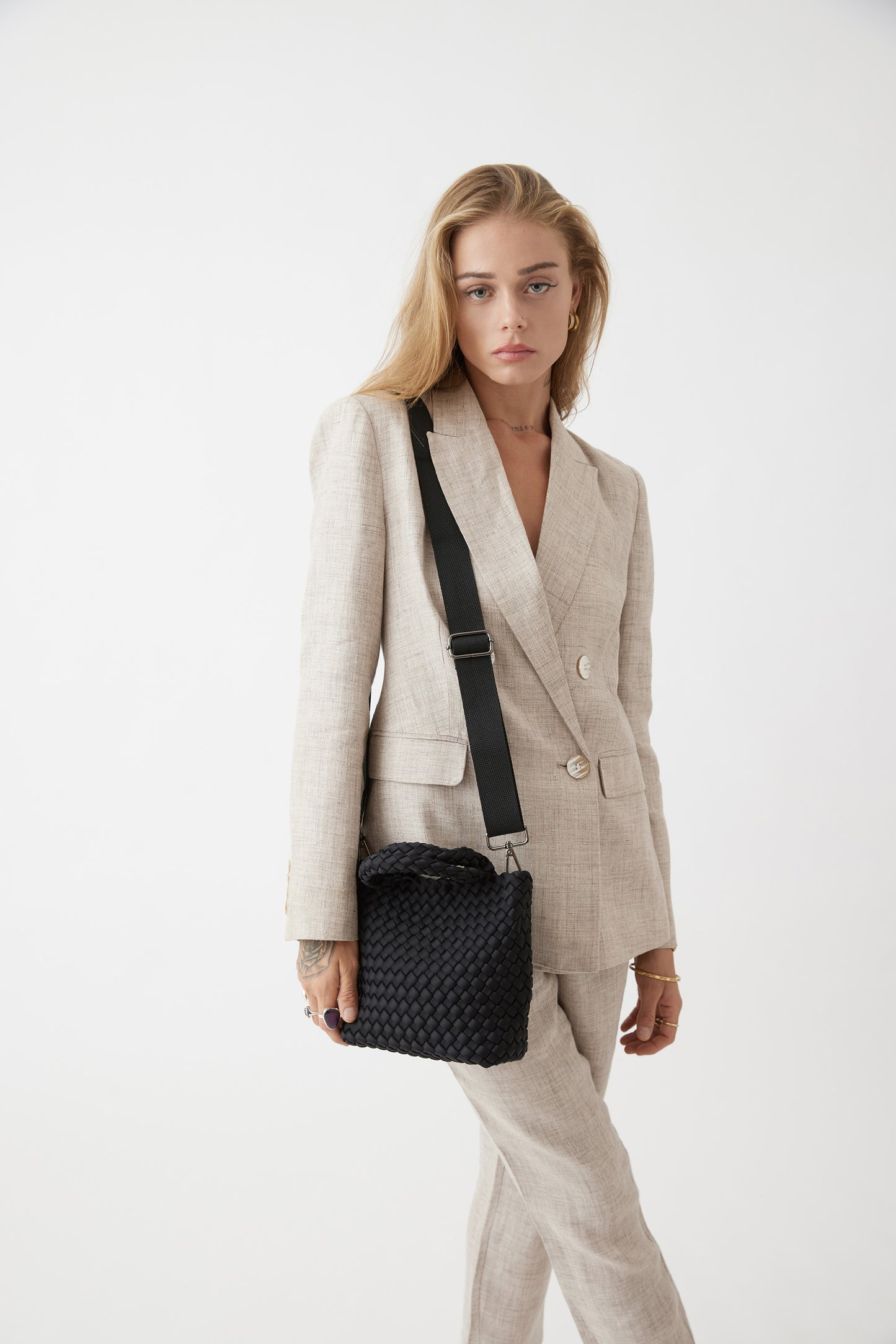 Andreína Lupe crossbody bag - black