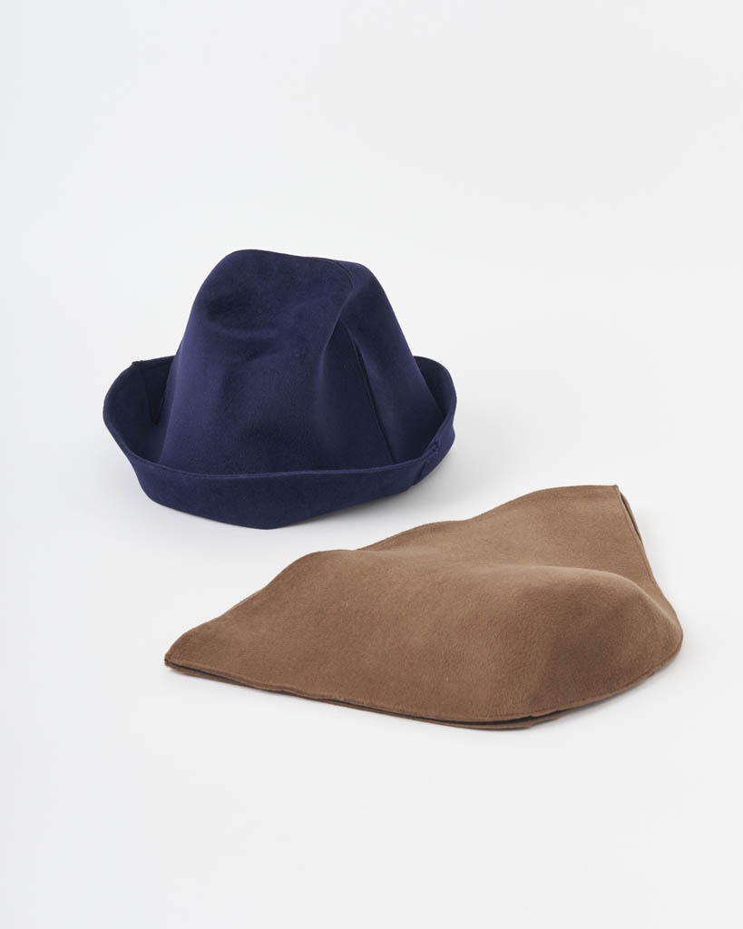 PCNQ Waku rabbit wool felt hat in dakr brown. Waku rabbit wool felt hats.
