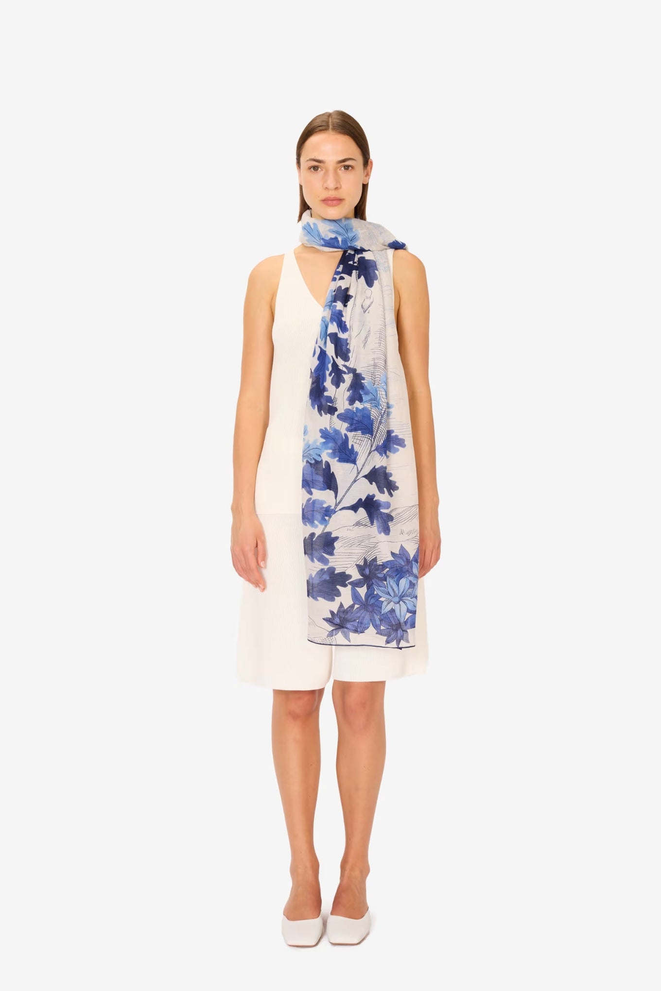 Inoui Editions cotton silk scarf Amboise blue.