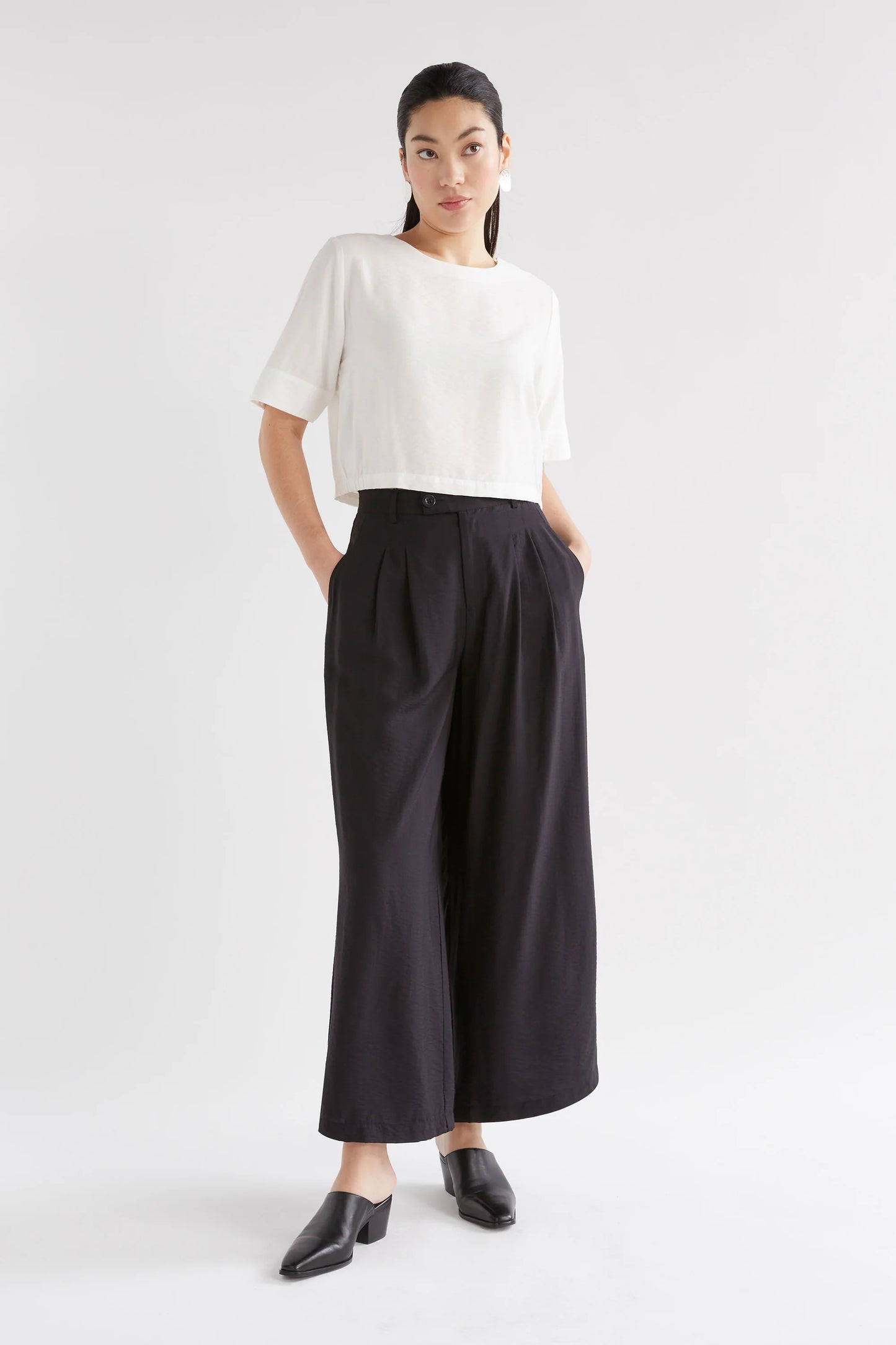 Elk Pressa pant - black