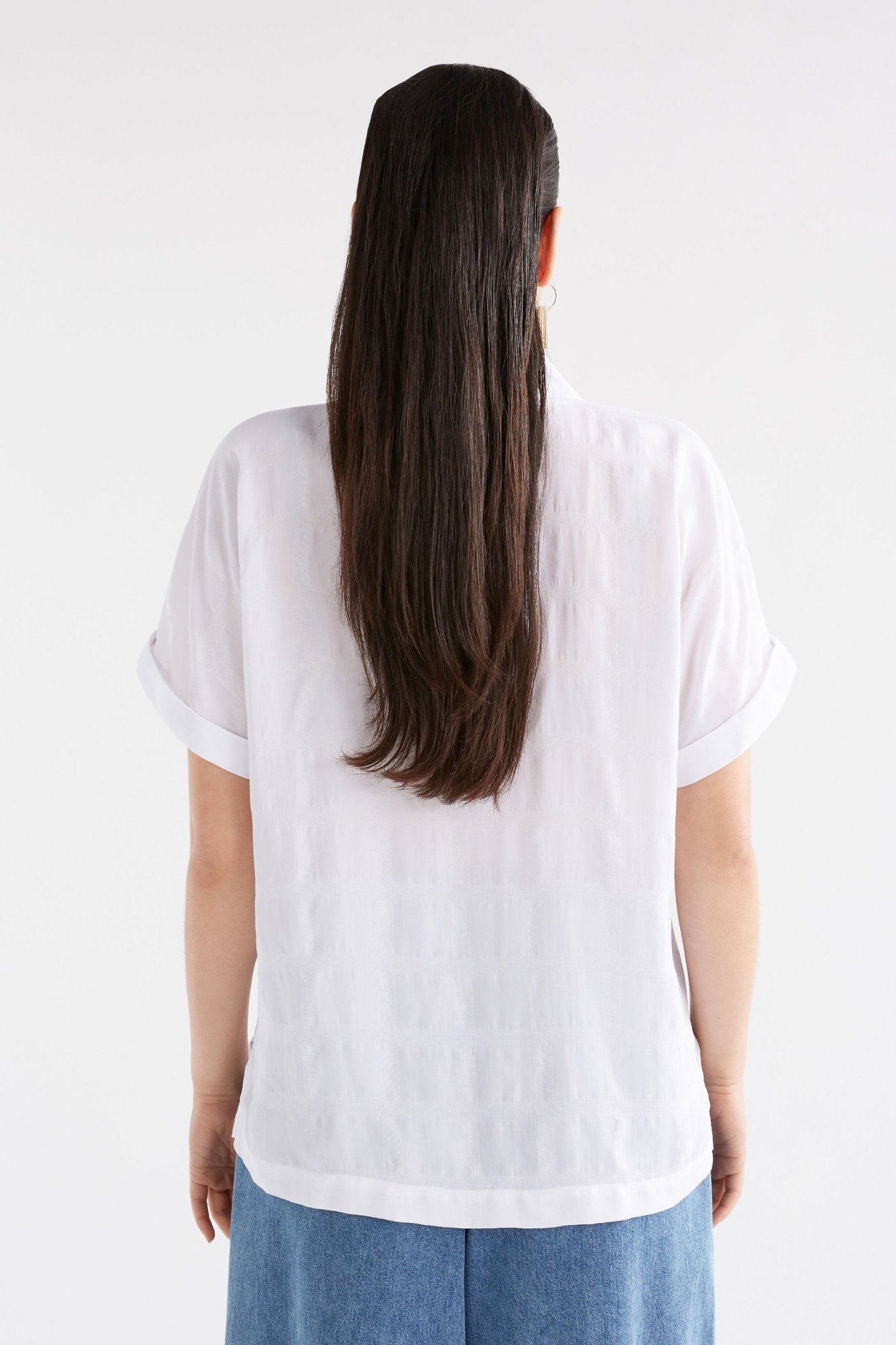 Elk Flekke top in white.