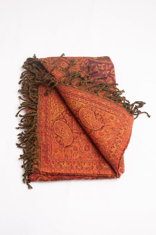 Tasseled wool throw - tamarind paisley