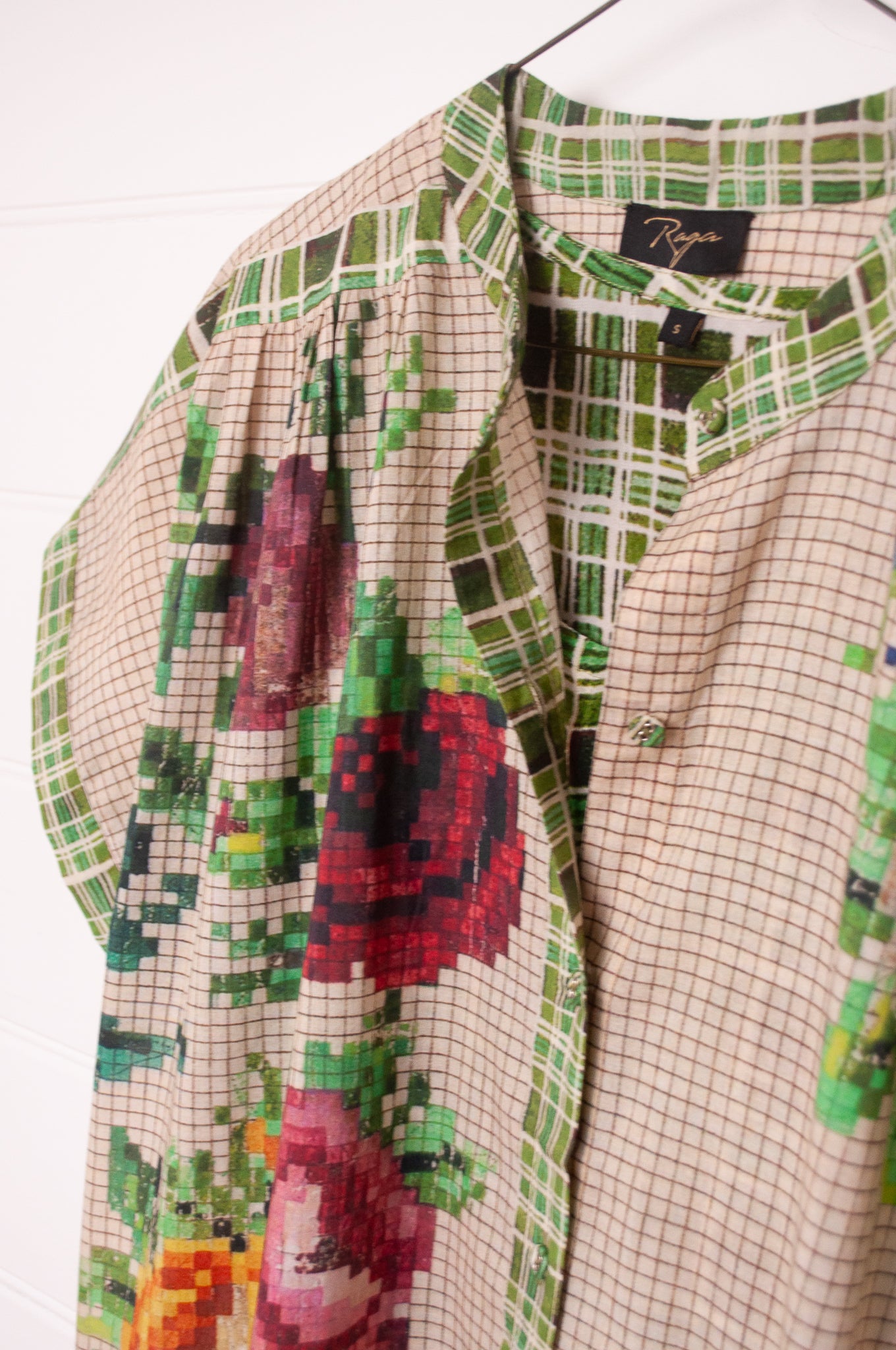 Raga Designs Juni dressin digital print floral cotton button up short sleeves.