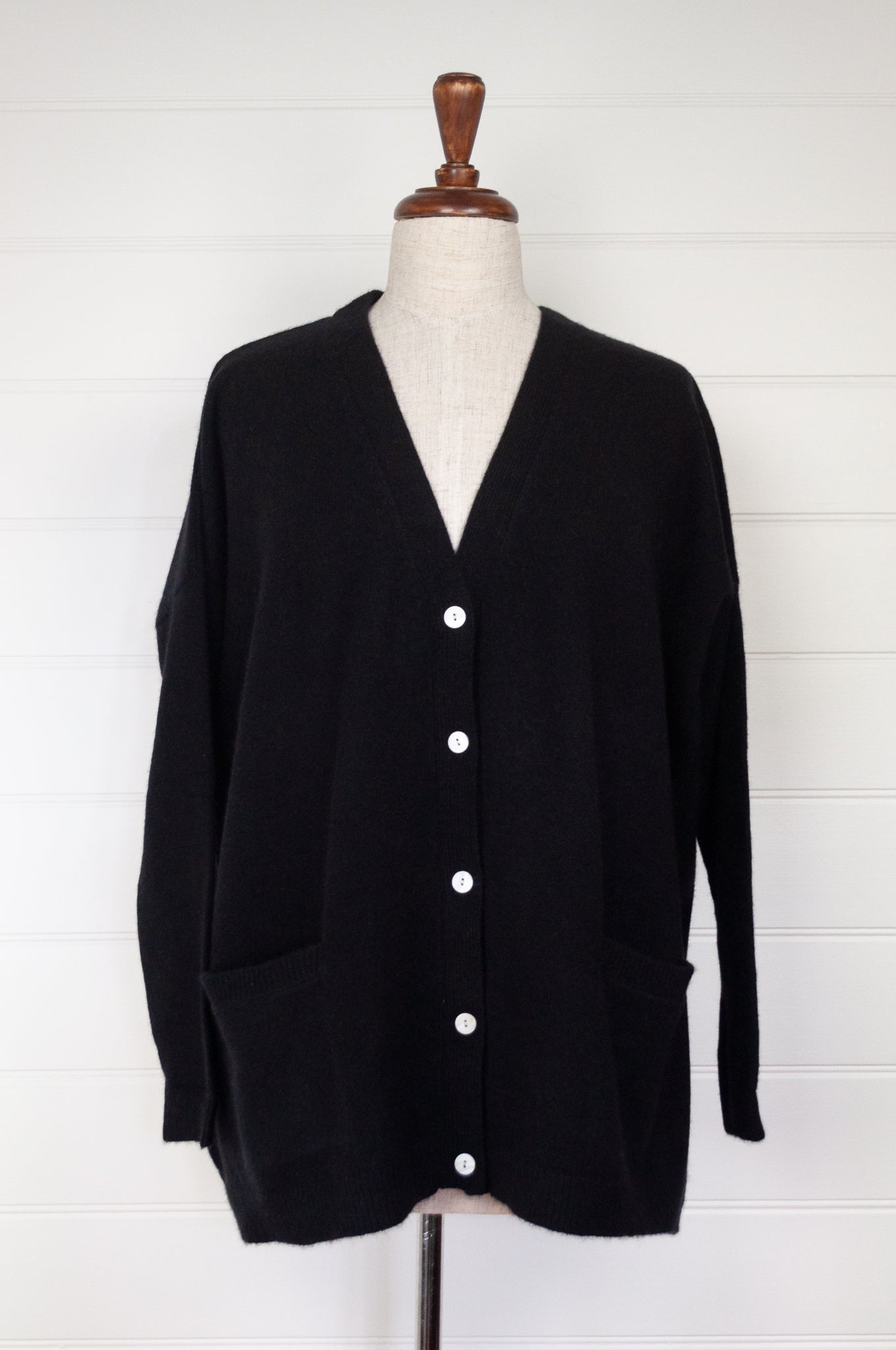 One size cashmere boyfriend cardi - noir