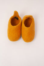 Load image into Gallery viewer, Wool felt baby slippers in mustard yellow.