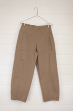 Load image into Gallery viewer, Valia made in Australia stretch cotton pant in camel beige.