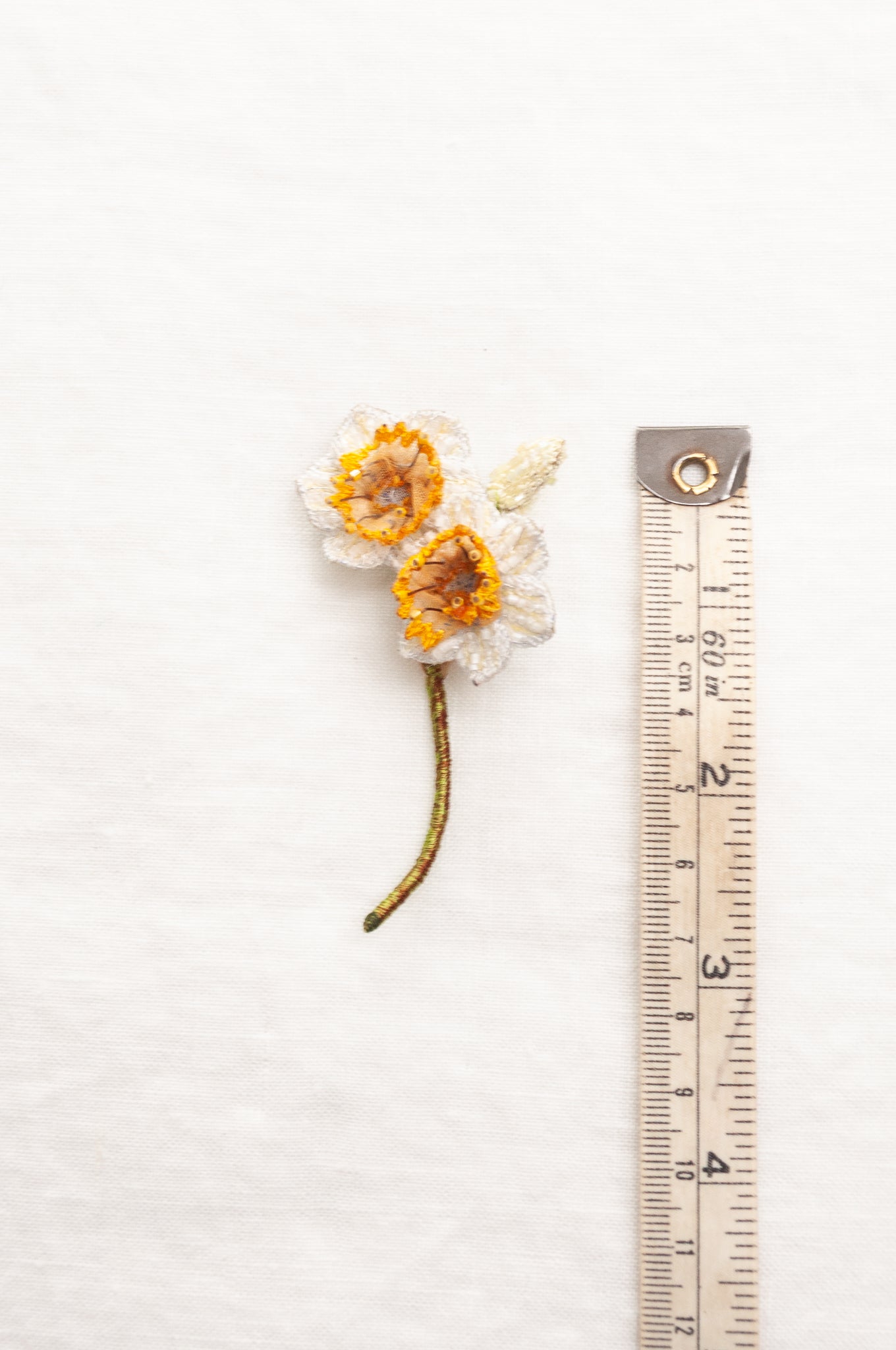 Trovelore hand embroidered and beaded White daffodils brooch.