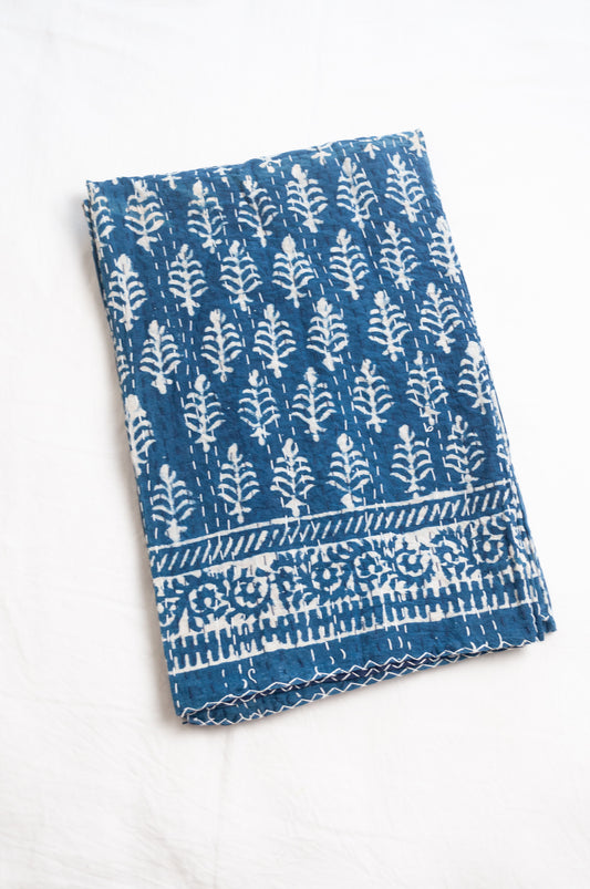 Pure cotton indigo dyed block print kantha quilt bhuti design.