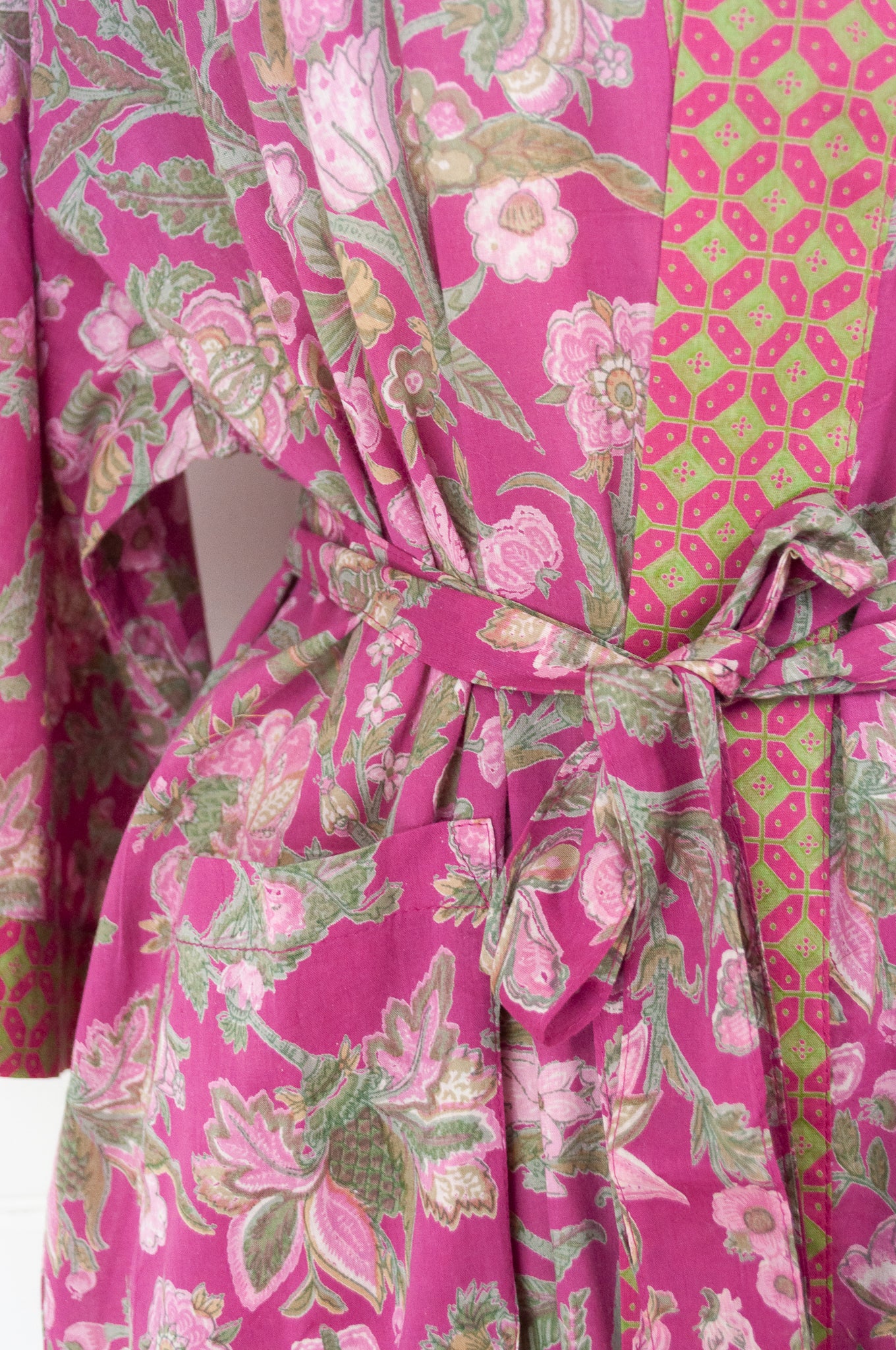 Juniper Hearth pure cotton kimono robe in magenta pink floral print with contrasting trim.
