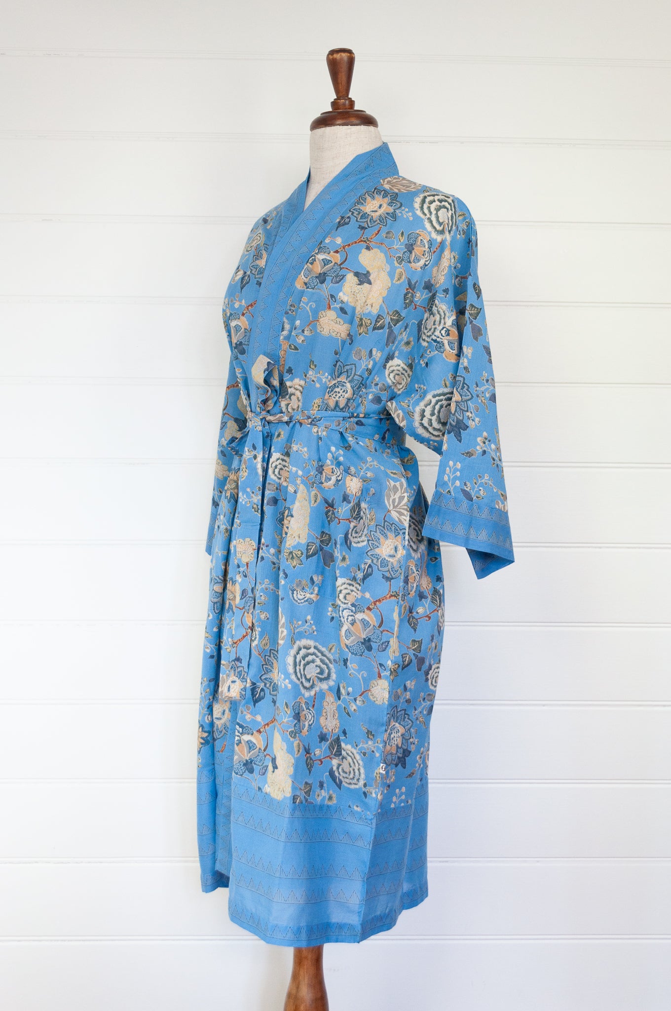 Juniper Hearth cotton voile kimono robe dressing gown in Malabar sky floral print on sky blue.