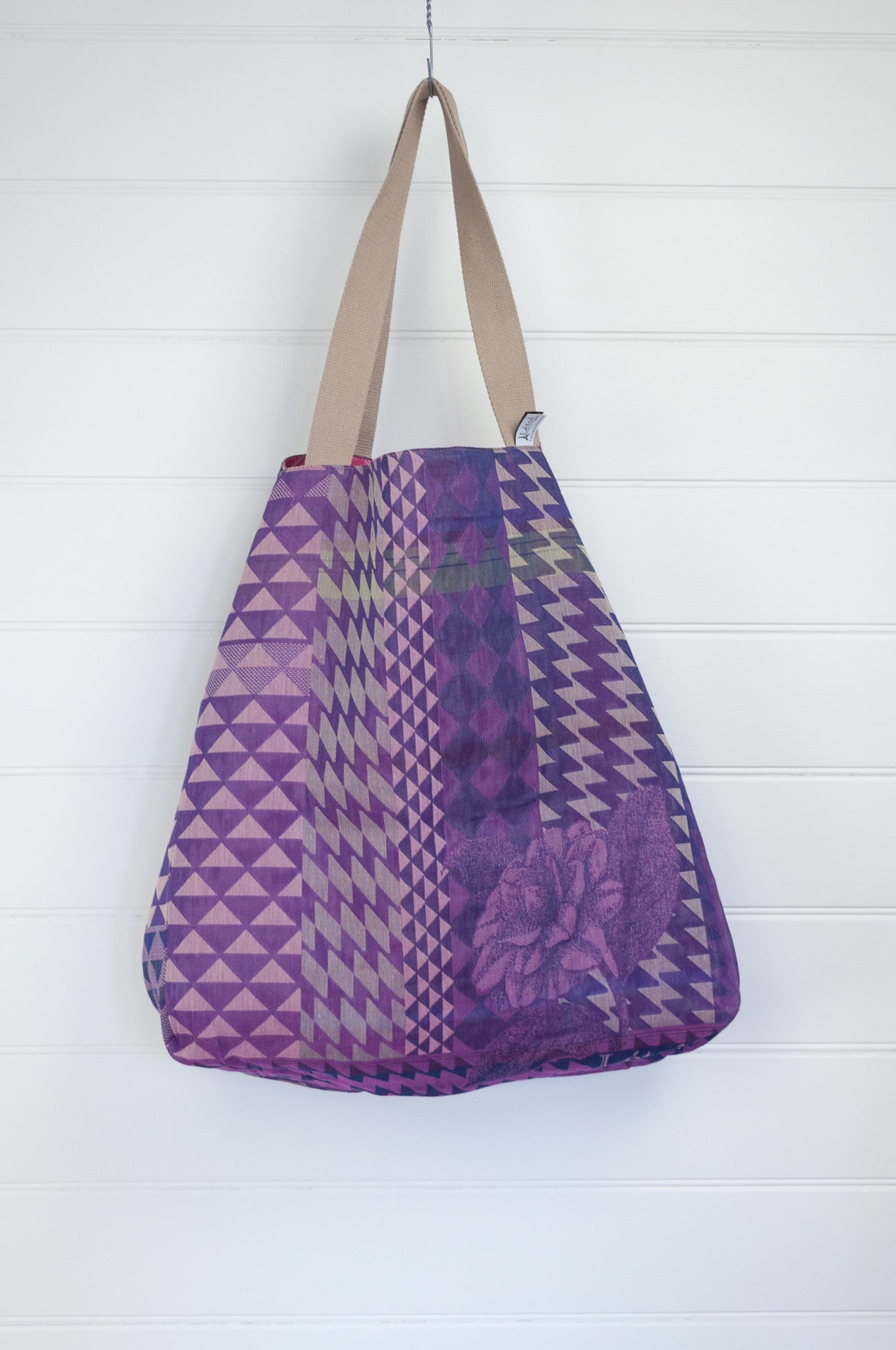 Letol made in France organic cotton jacquard reversible tote bag in Casimir lilac.