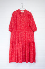 Load image into Gallery viewer, Juniper Hearth Gina dress, loose fitting three quarter sleeved frilled hem, cherry red pink blockprint floral in organic cotton.