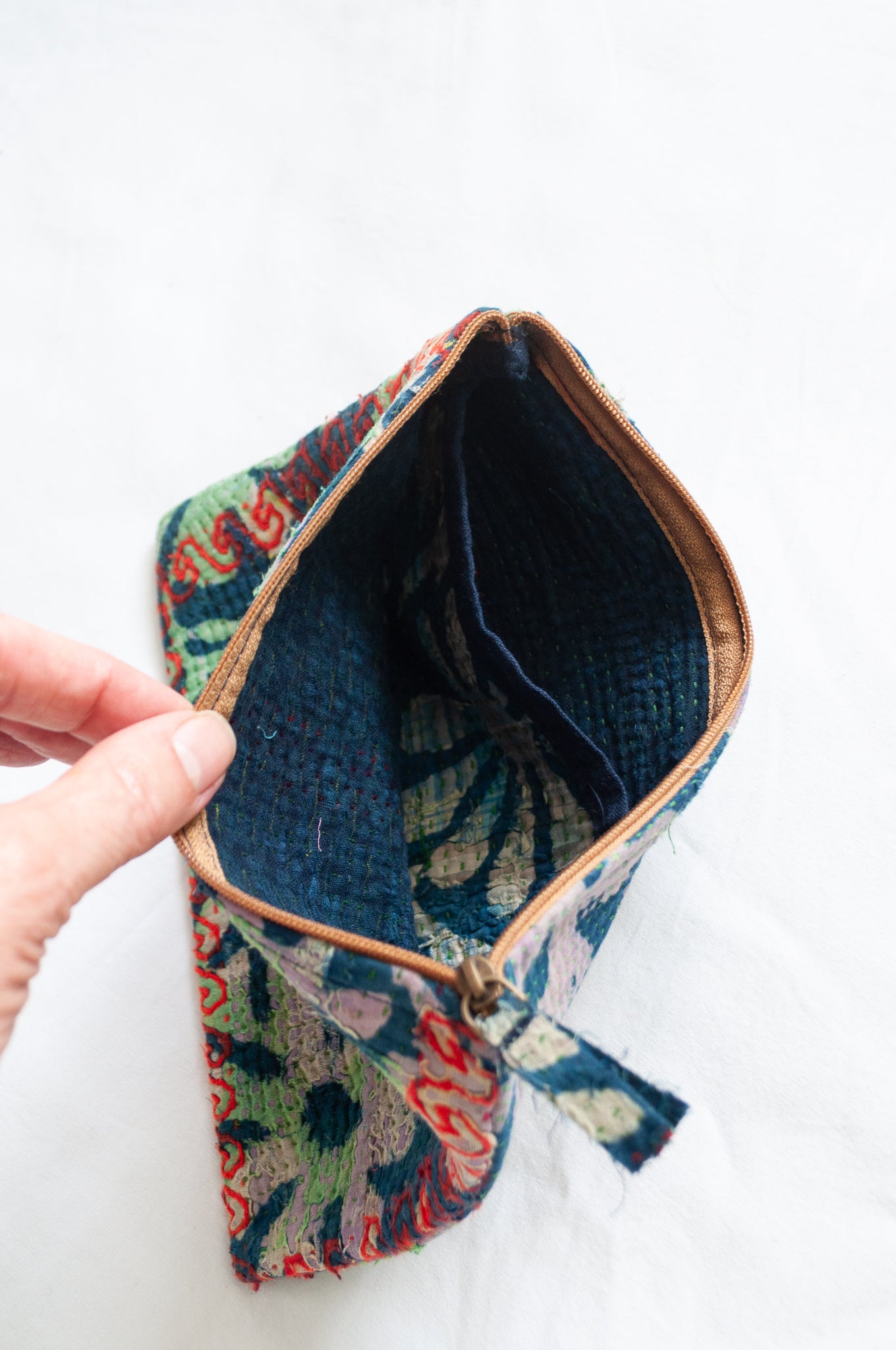 Vintage kantha pouch - indigo flowers