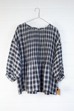 Load image into Gallery viewer, DVE Collection linen Anisha pintucked top in charcoal check linen.