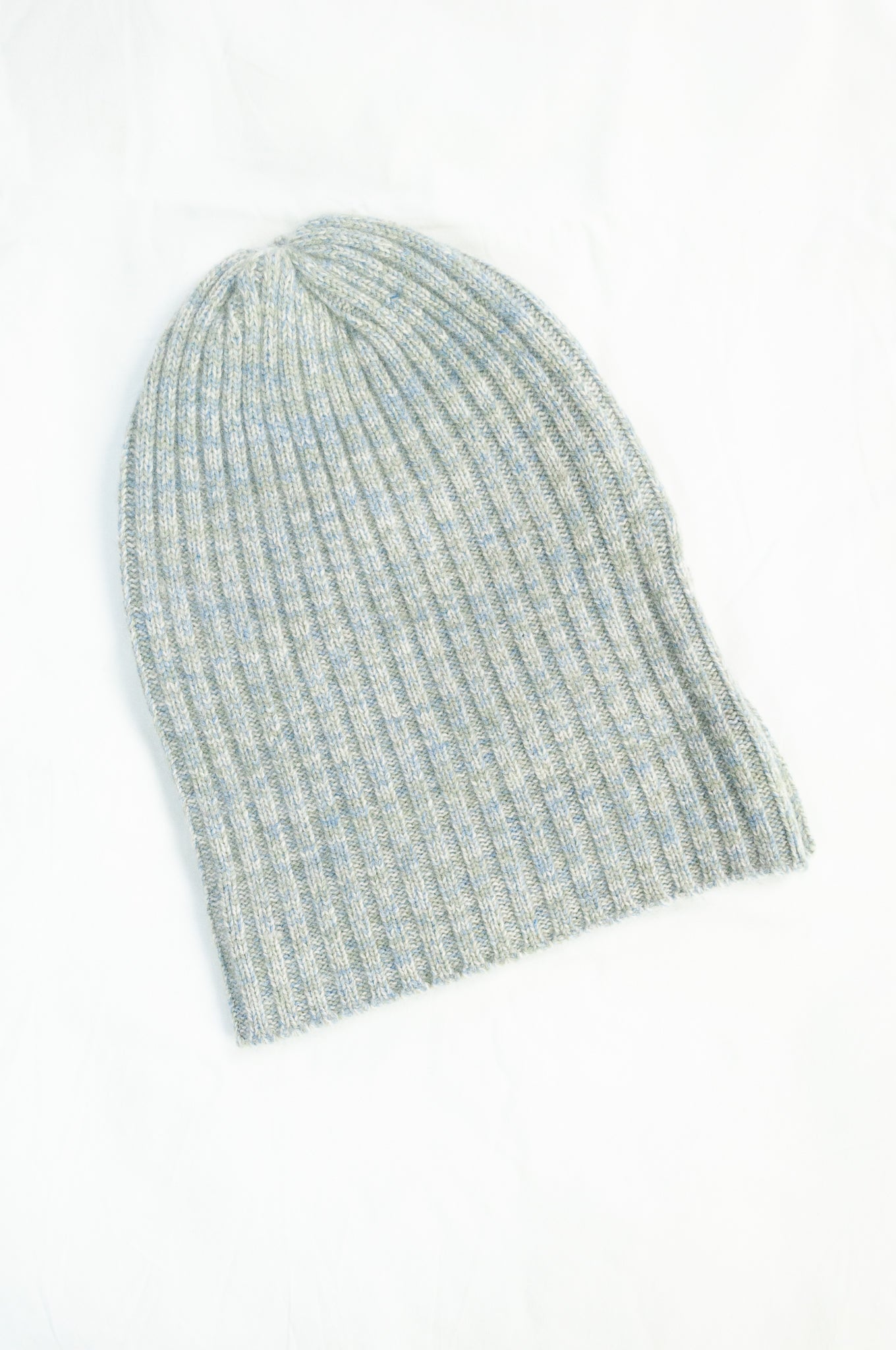 Juniper Hearth ribbed cashmere beanie - ice blue