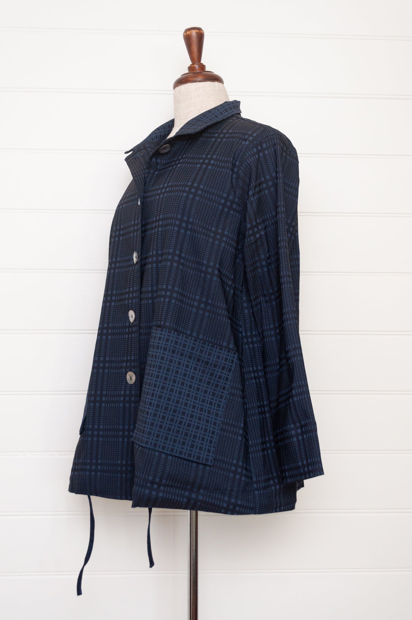 Valia made in Melbourne Queen Victoria ink navy check jacket.