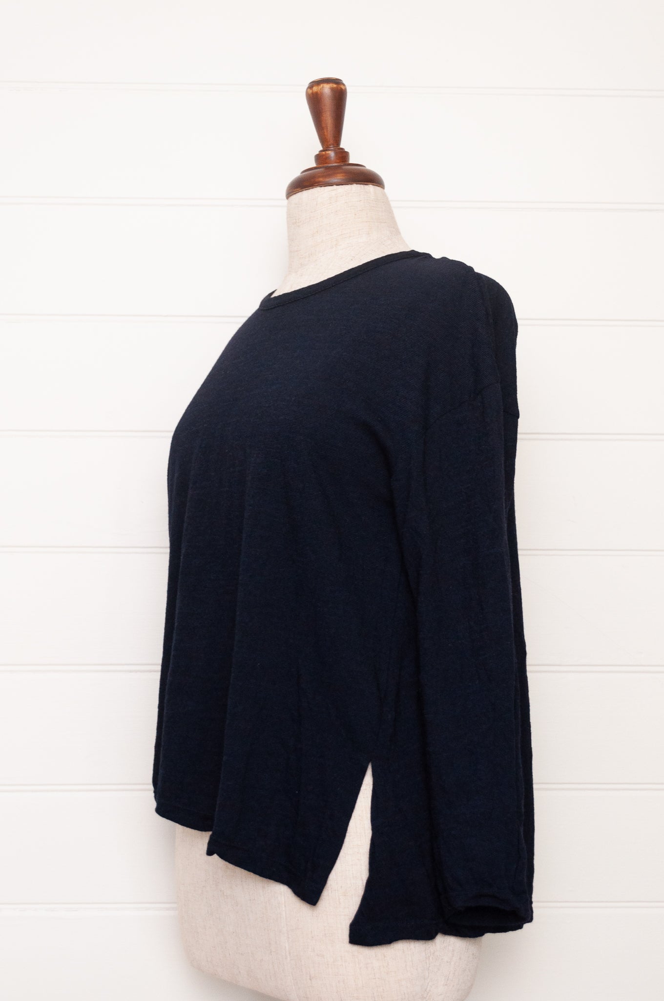 Classic Valia made in Melbourne wool jersey long sleeve tshirt with side splits in ink navy.