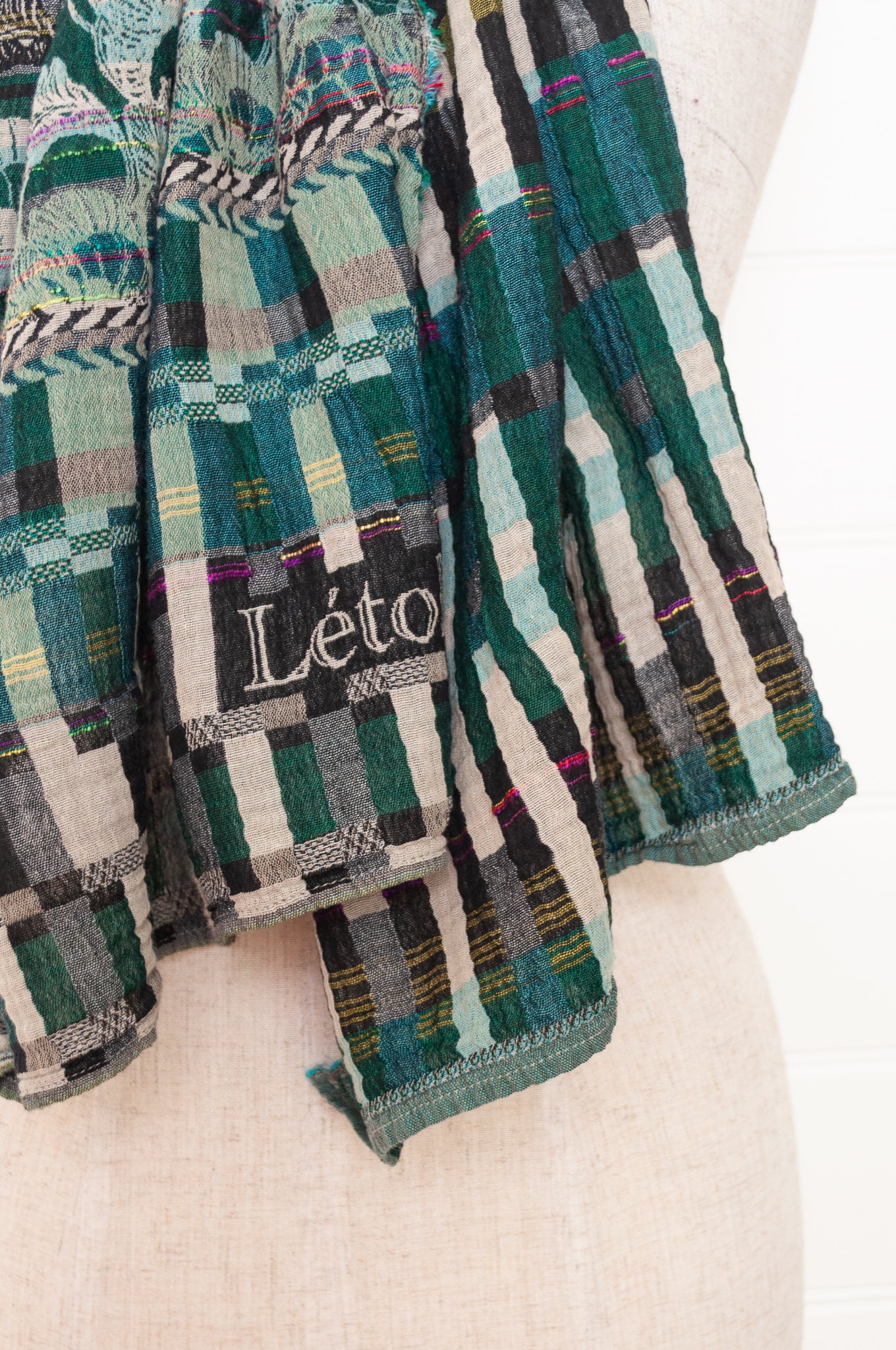 Letol made in France organic cotton jacquard weave scarf, Audrey design in noir vert, black and green.