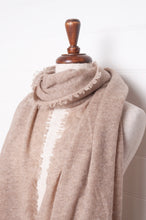 Load image into Gallery viewer, DVE knitted cashmere scarf in natural beige, fine knit with fringing.
