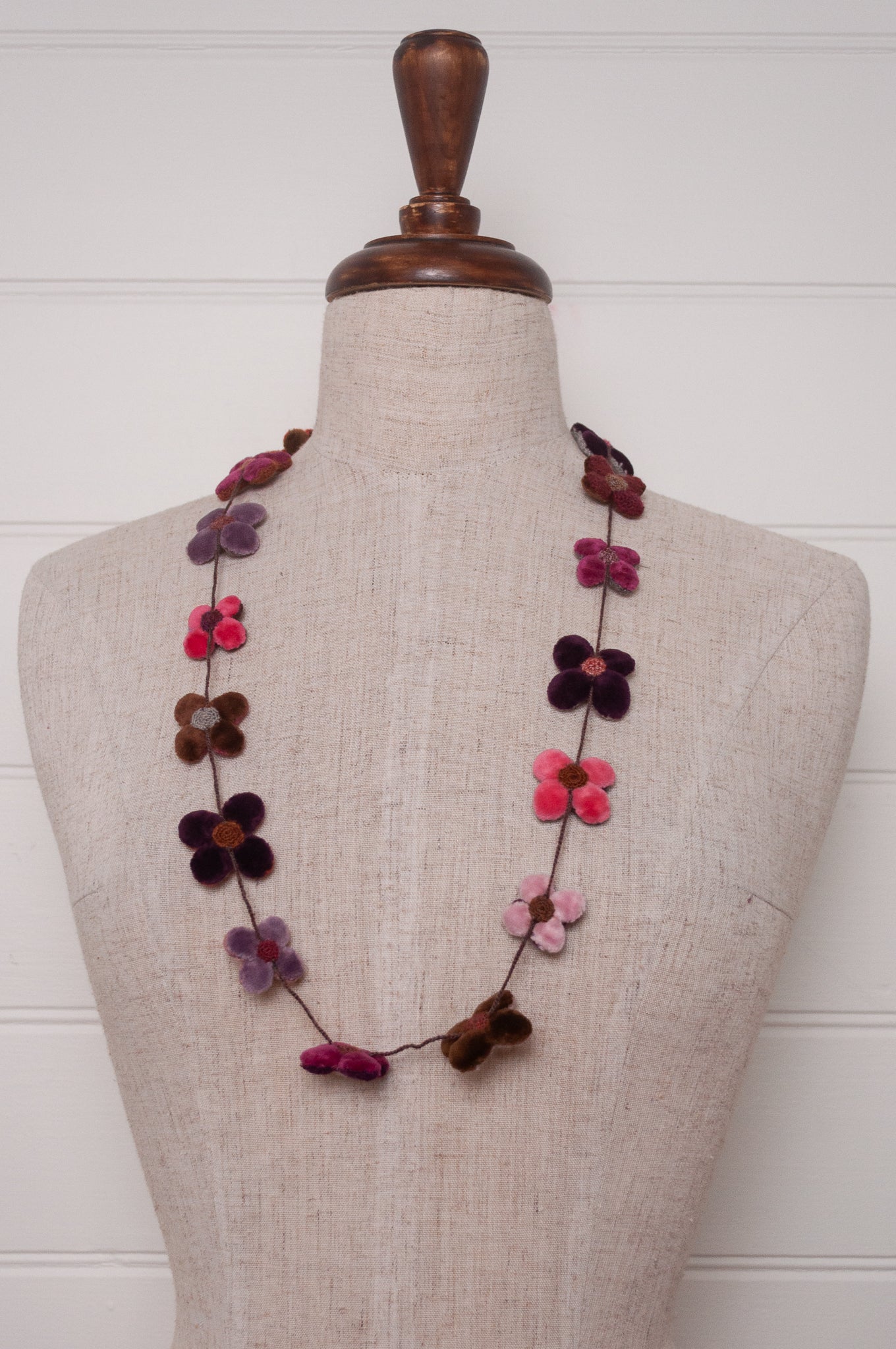 Sophie Digard necklace - Fleur 4 Pétales velours BRG