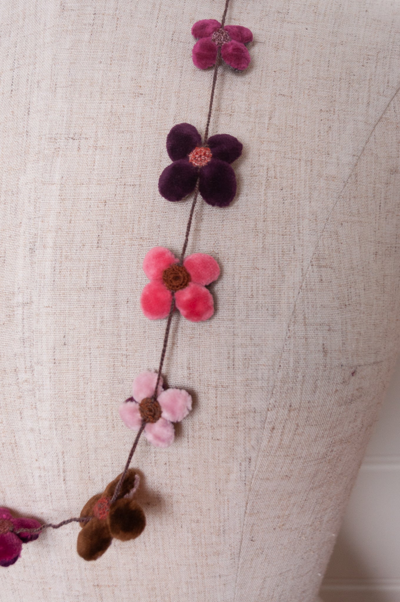 Sophie Digard necklace - Fleur 4 Pétales velours BRG