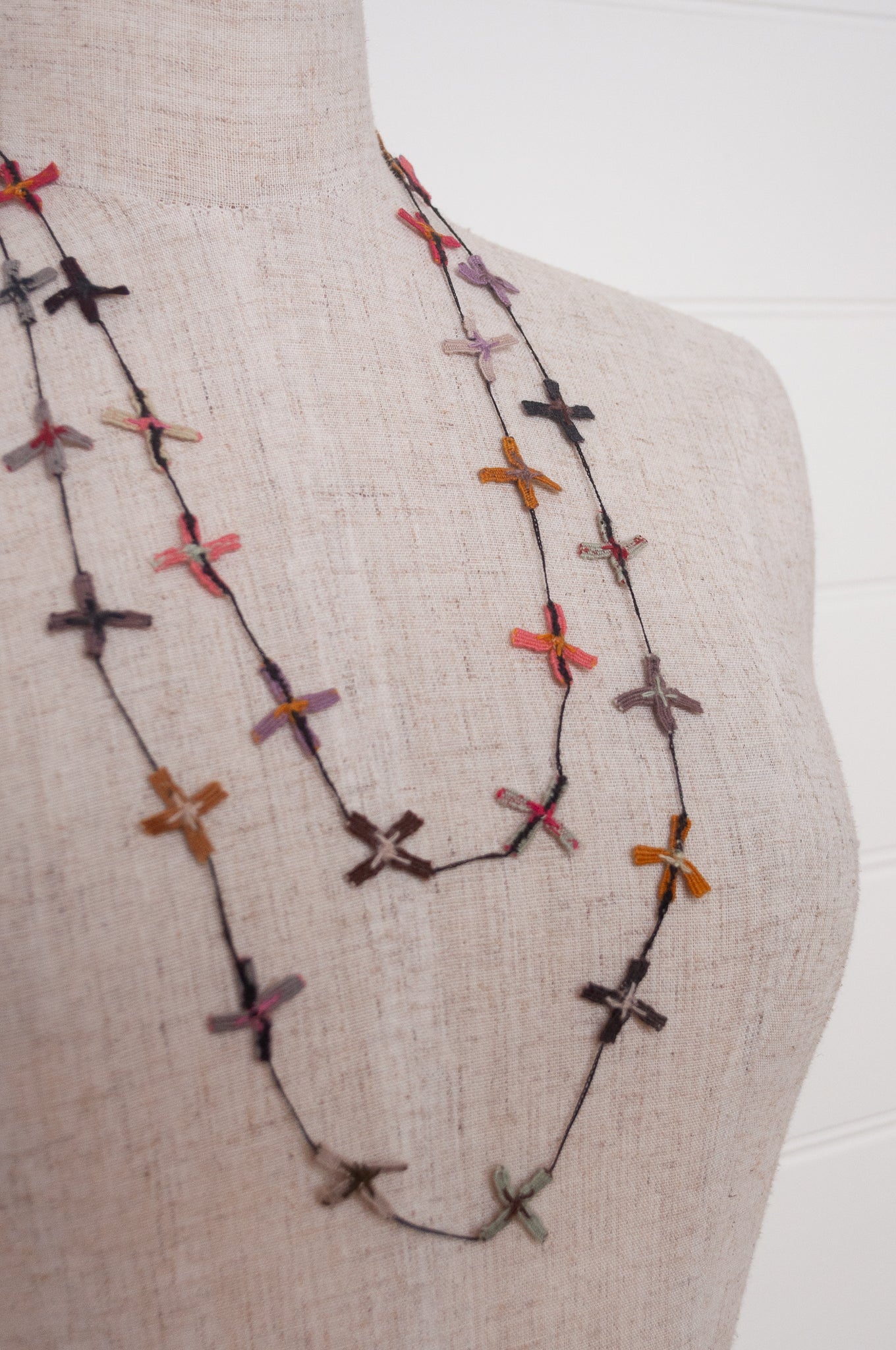 Sophie Digard necklace - wool star flowers AF