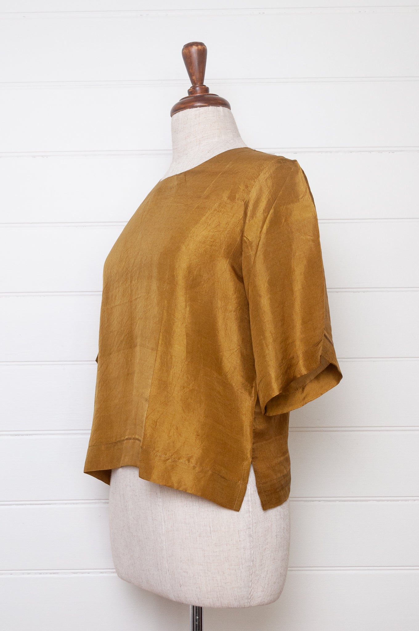 Studio Within x Juniper Hearth silk box top in gold mustard.