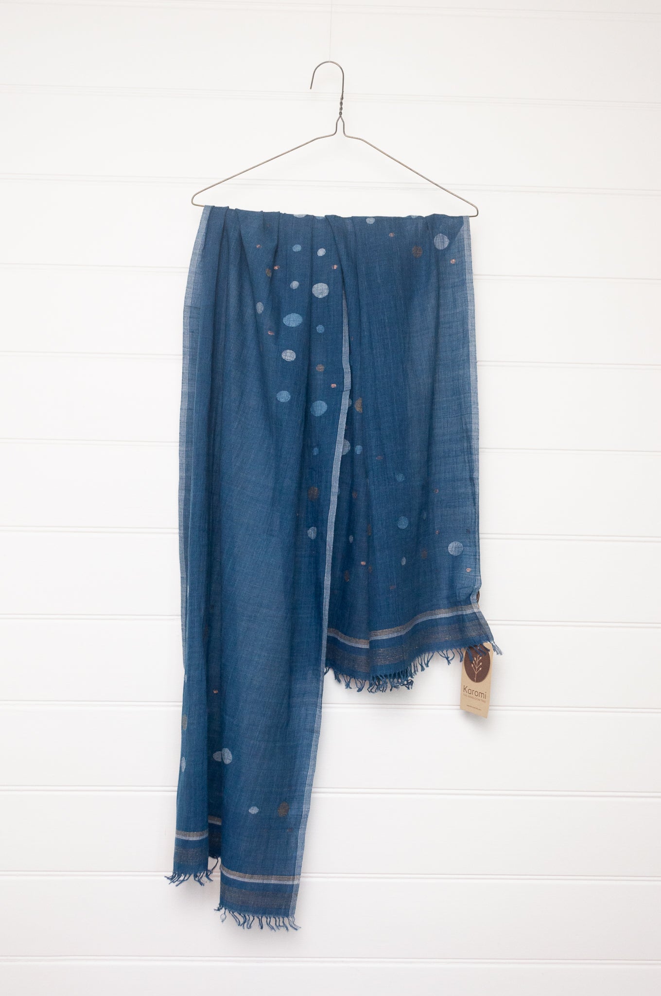 Karomi jamdani scarf handwoven in handspun natural cotton and natural dyes, random circles in shades of indigo.