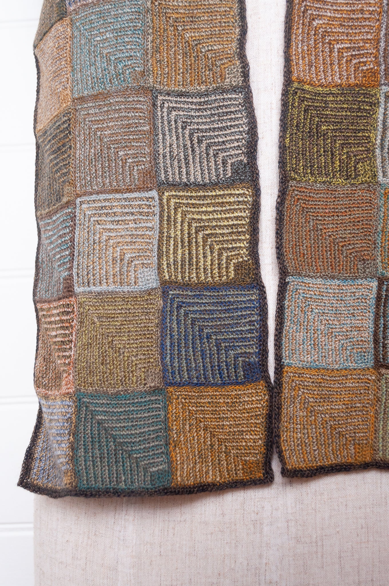 Sophie Digard checked crochet scarf Be Pop in olive, gold, blue and brown.