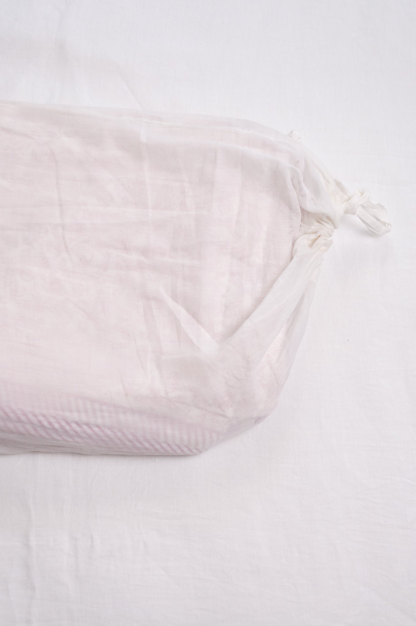 King Queen size cotton muslin dohar bedspread pink floral print on white.