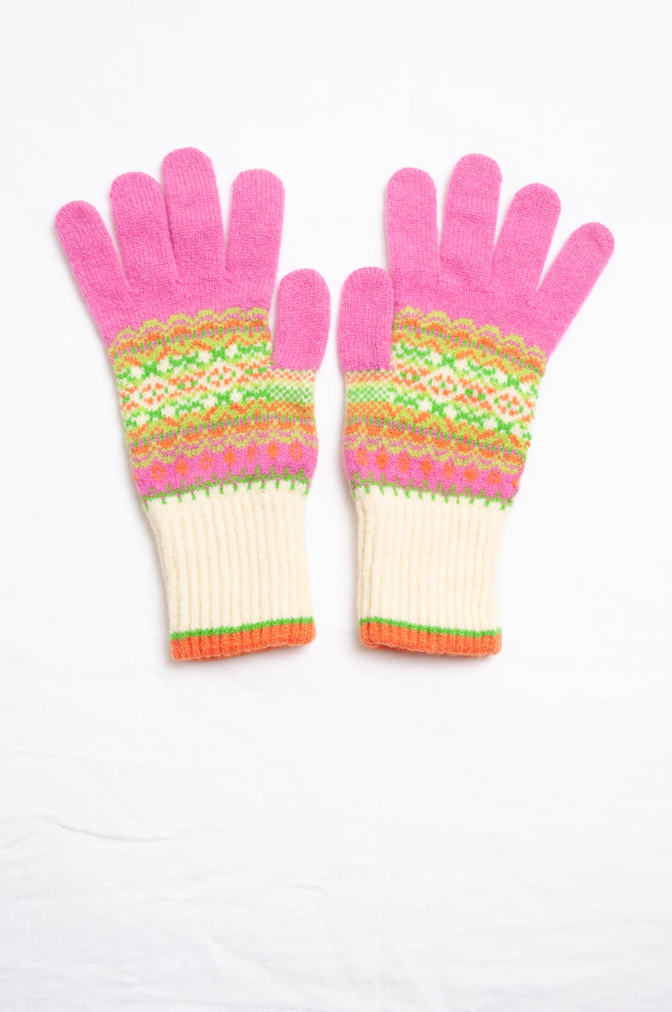 Eribe Alloa gloves in Lemon lily.