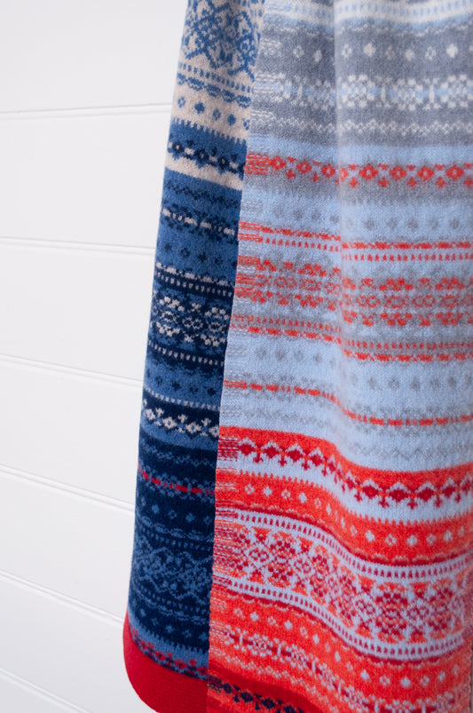 Eribe Alloa fairisle scarf in Blue-bella.