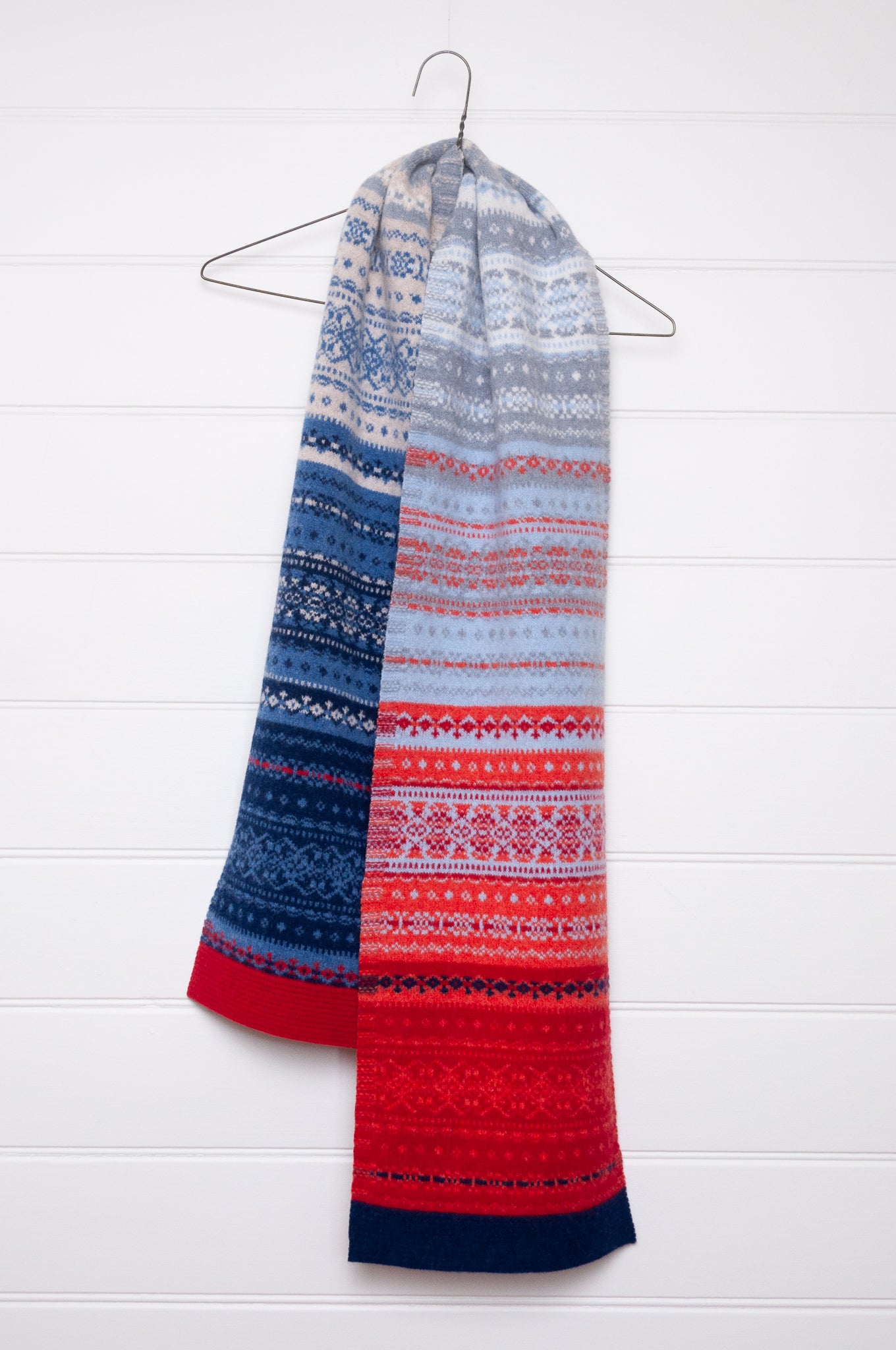 Eribe Alloa fairisle scarf in Blue-bella.