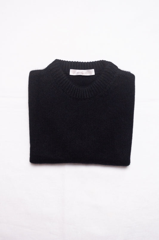 Juniper Hearth cashmere vest in black.