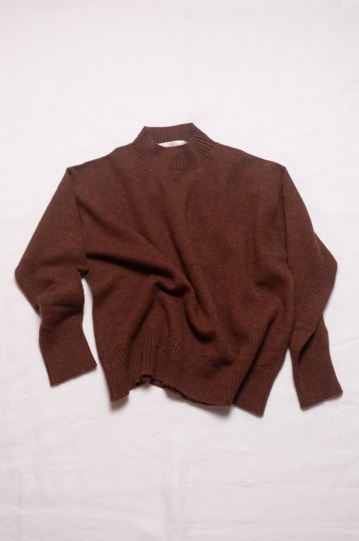 Juniper Hearth high neck turtleneck cashmere sweater in umber brown.