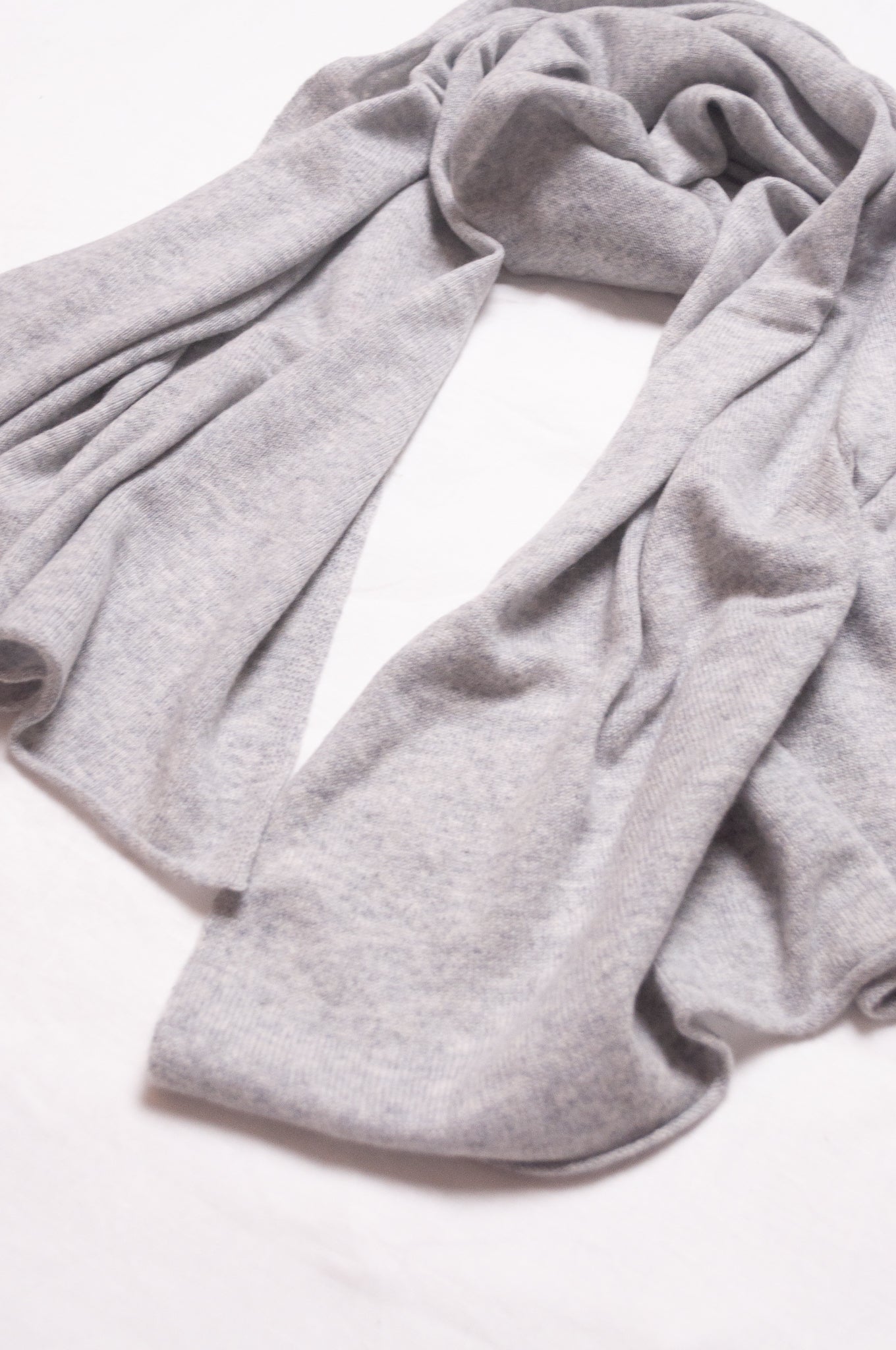 Juniper Hearth pure cashmere scarf in ash grey.