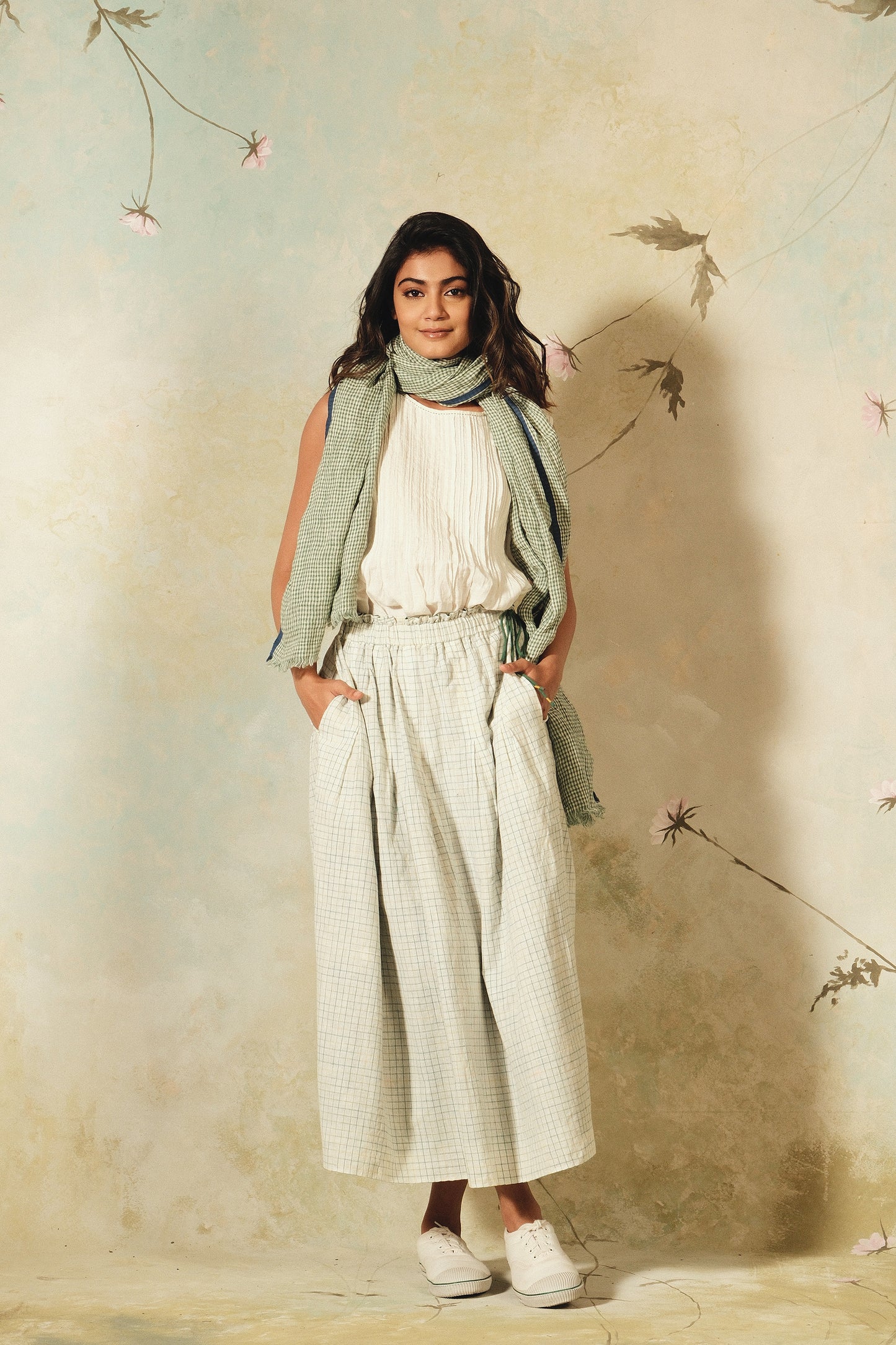 DVE handloom linen scarf in emerald green and white check.