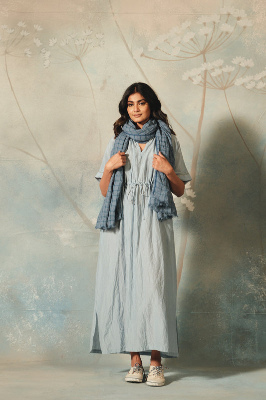 DVE handloom linen scarf in blue ashes check linen.