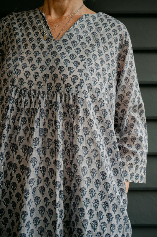 Juniper Hearth blockprint cotton Thea 3/4 sleeve dress in blue grey bhuti design.