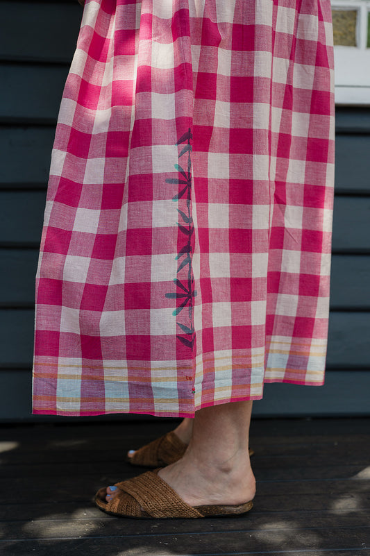 Lotus Veda True handloom cotton skirt - pink checks