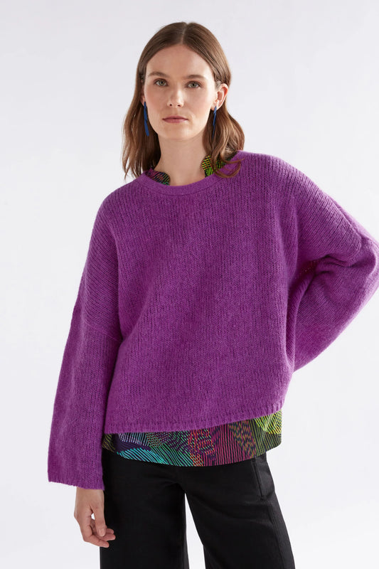 Elk Agna sweater in pink berry.
