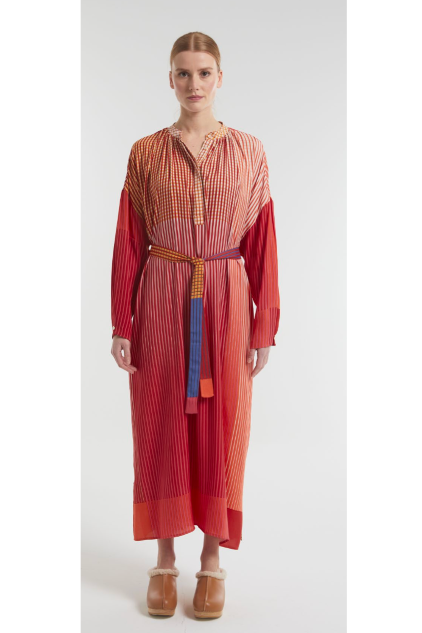 Ma Poesie Romy Vibrant viscose long shirt dress in rose red.