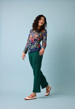 Load image into Gallery viewer, Nancybird cotton jersey ribbed knit Naho pants in speckled jade green.