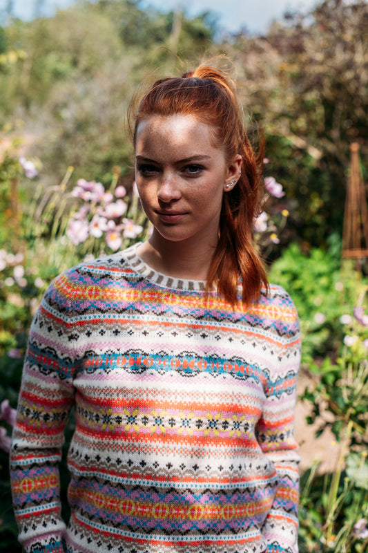 Eribe Kinross merino fairisle sweater in Coral.