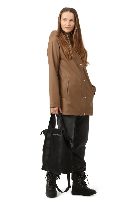 Ilse Jacobsen RAIN228 Light rain jacket in acorn tan brown.