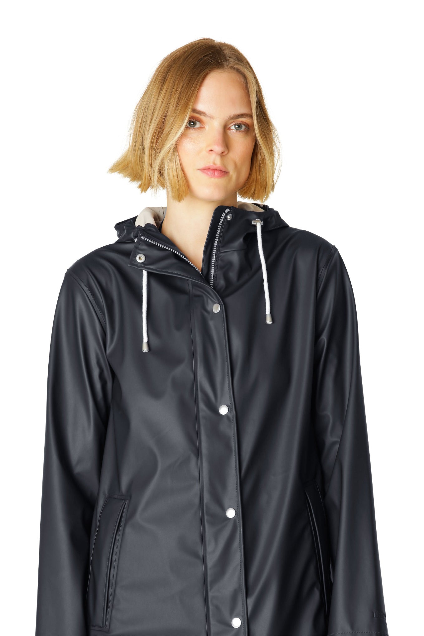 Ilse Jacobsen RAIN228 Light rain jacket in dark indigo.