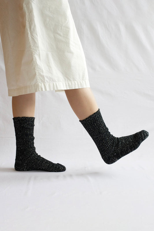 Nishiguchi Kutsushita Boston cotton and hemp socks in black