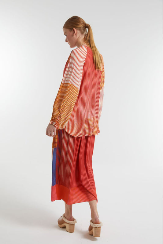 Ma Poesie Romeo skirt in Vibrant stripe print in rose red.