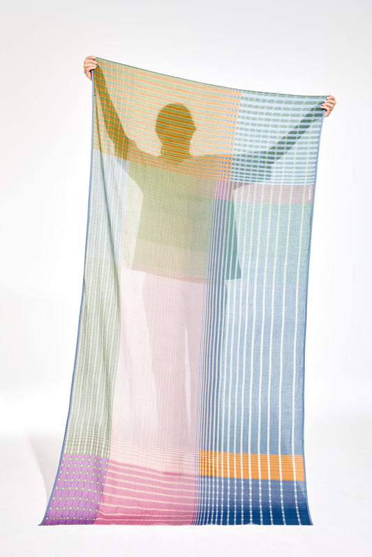 Ma Poesie Vibrant fine cotton scarf in bleu violet.