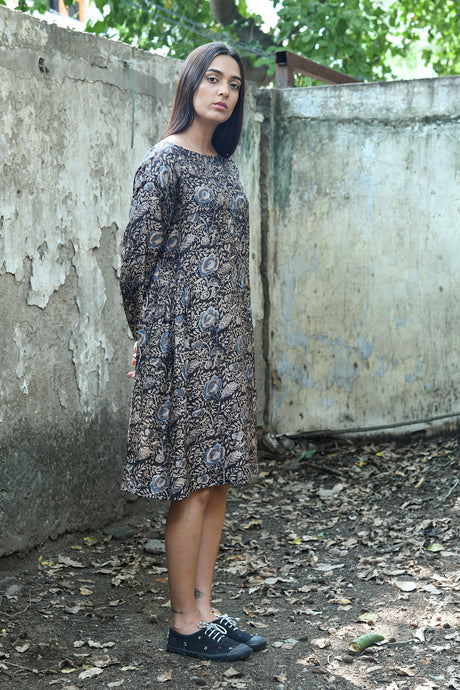 DVE Collection Hema A-line tunic dress in grey brown blue silk kalimkari blockprint.